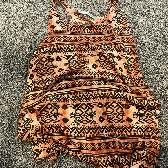 Bundle of 11 Women’s Size Large Tops—Daytrip, Maurice’s, Wet Seal, Old Navy - Picture 7 of 12